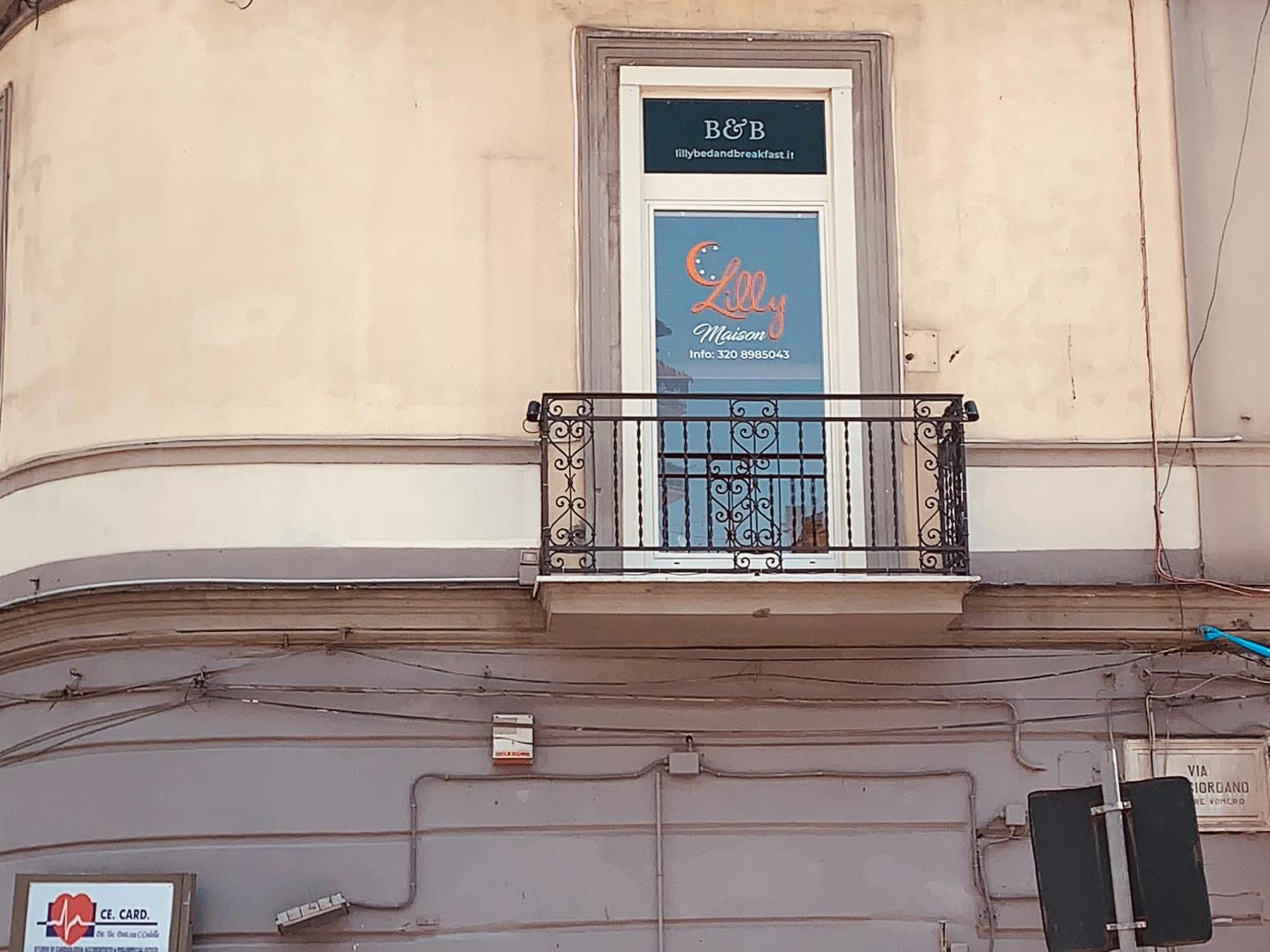 נאפולי Maison Lilly מראה חיצוני תמונה